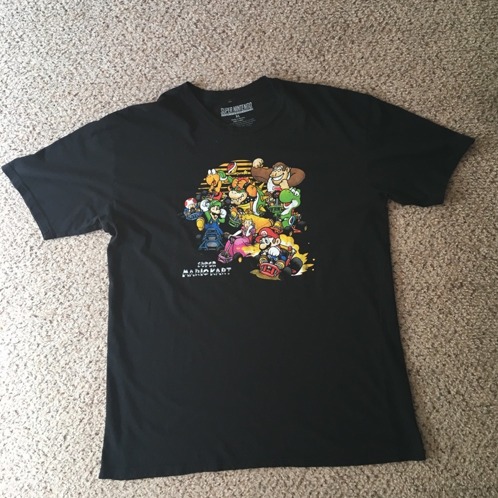 🎈LAST CALL! Men’s Mario Shirt🎈